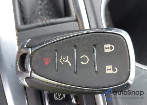 2019 Chevrolet Equinox Lt z USA, uszkodzony, nr VIN 2GNAXUEV0K6304040